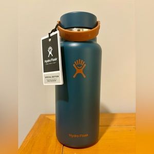 Hydro Flask 32oz Whole Foods Exclusive
